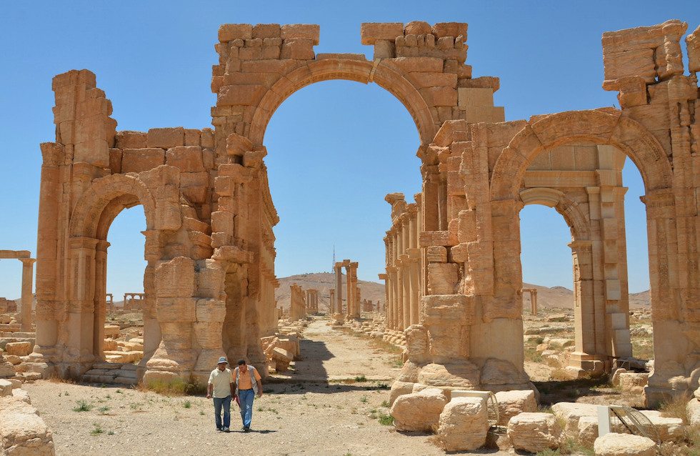 Palmyra's Arc of Triumph destroyed by Islamic extremists